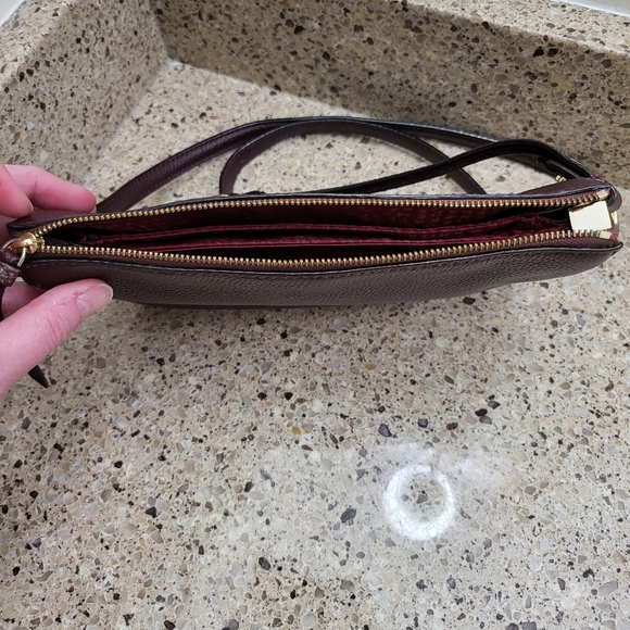 Kate Spade Crossbody - Picture 4 of 7